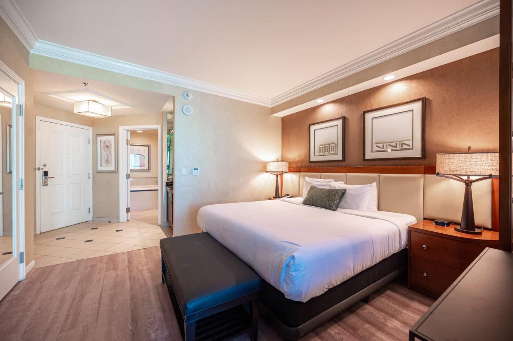 Hébergement de vacances No Fee Strip View + Free Valet + Pool *