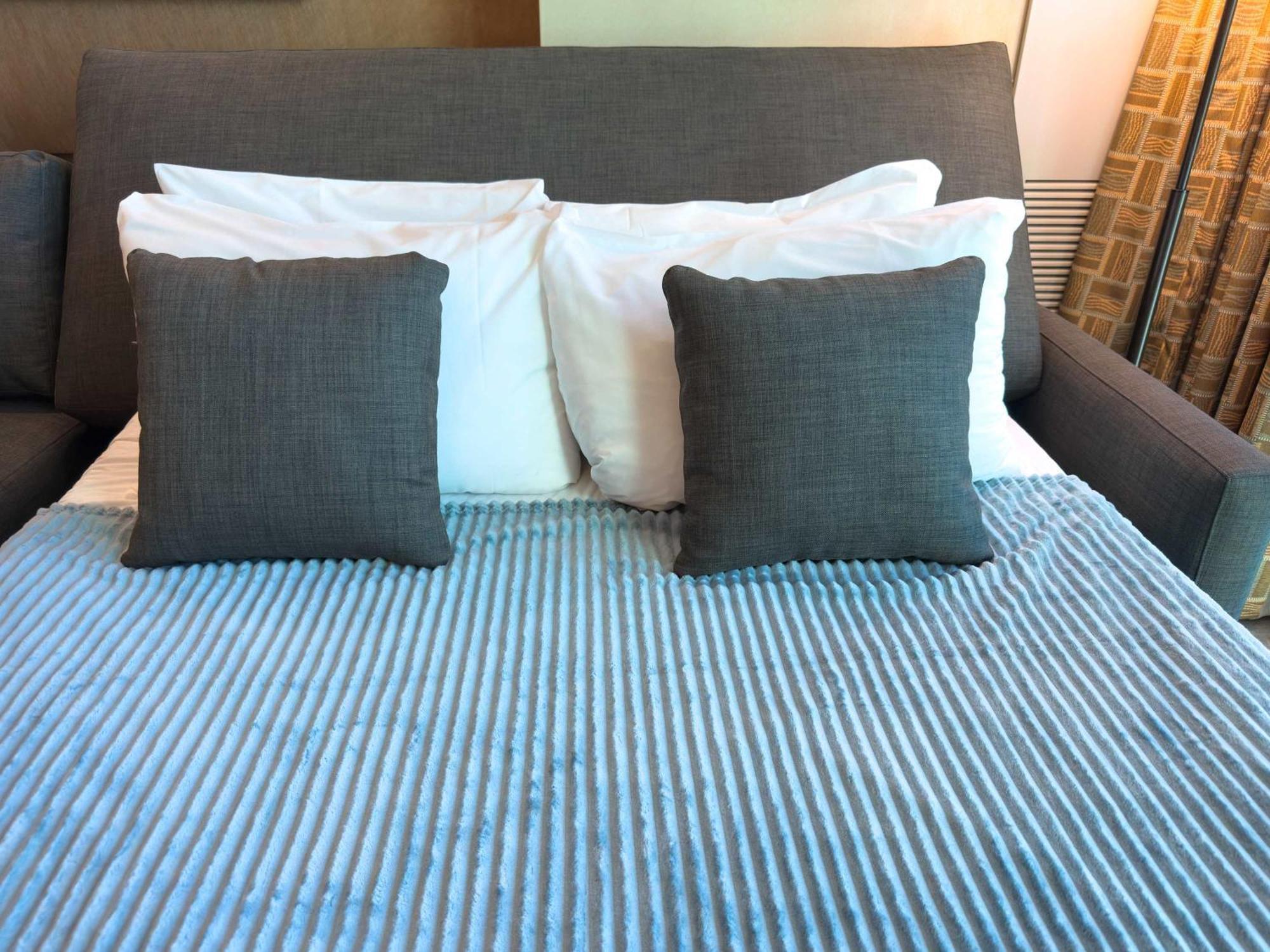No Fee Strip View + Free Valet + Pool *