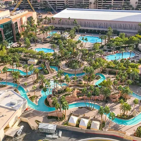No Resort Fee Strip View Suite + Free Valet + Pool Las Vegas Exterior photo