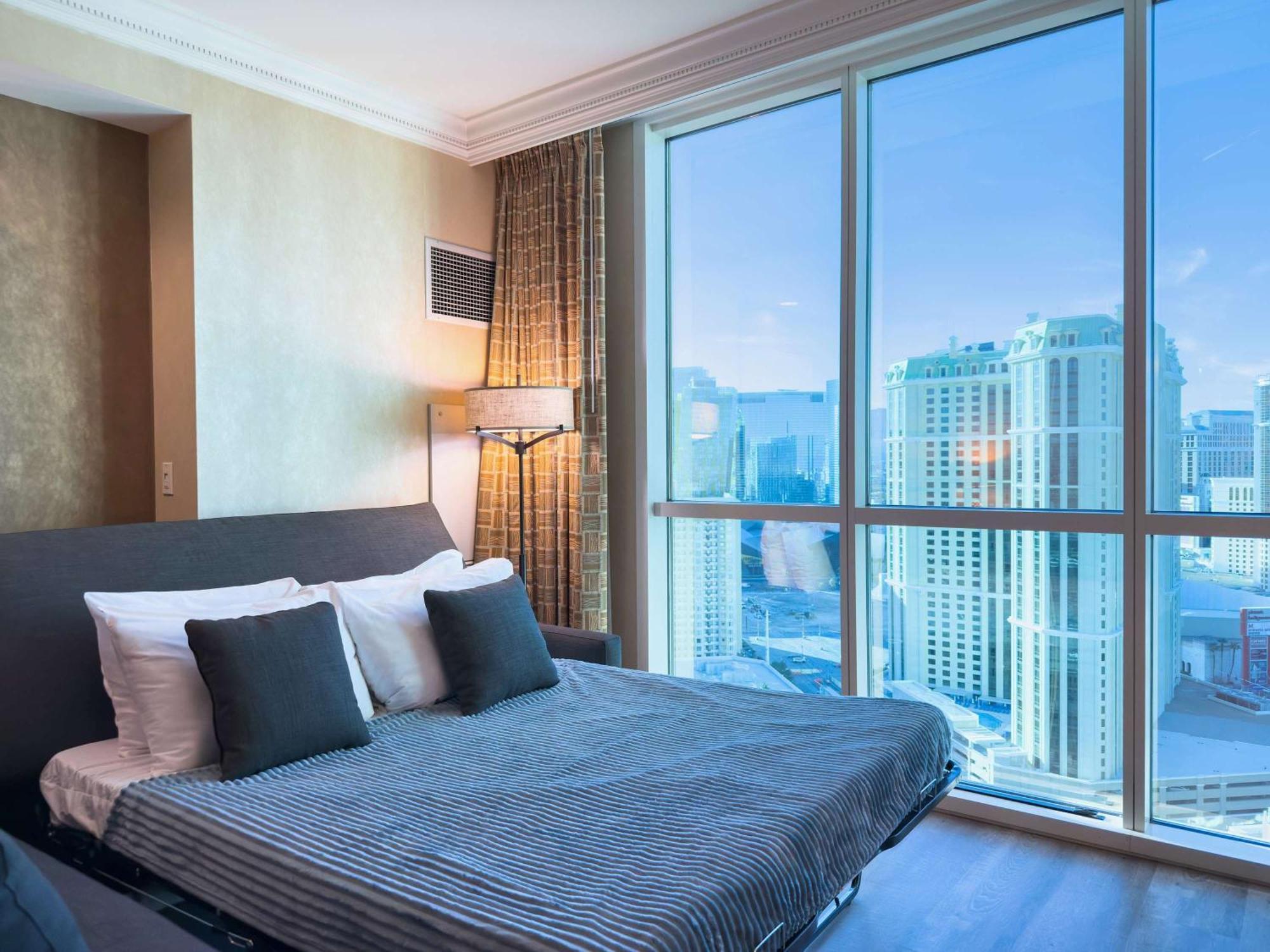 Holiday home No Fee Strip View + Free Valet + Pool Las Vegas